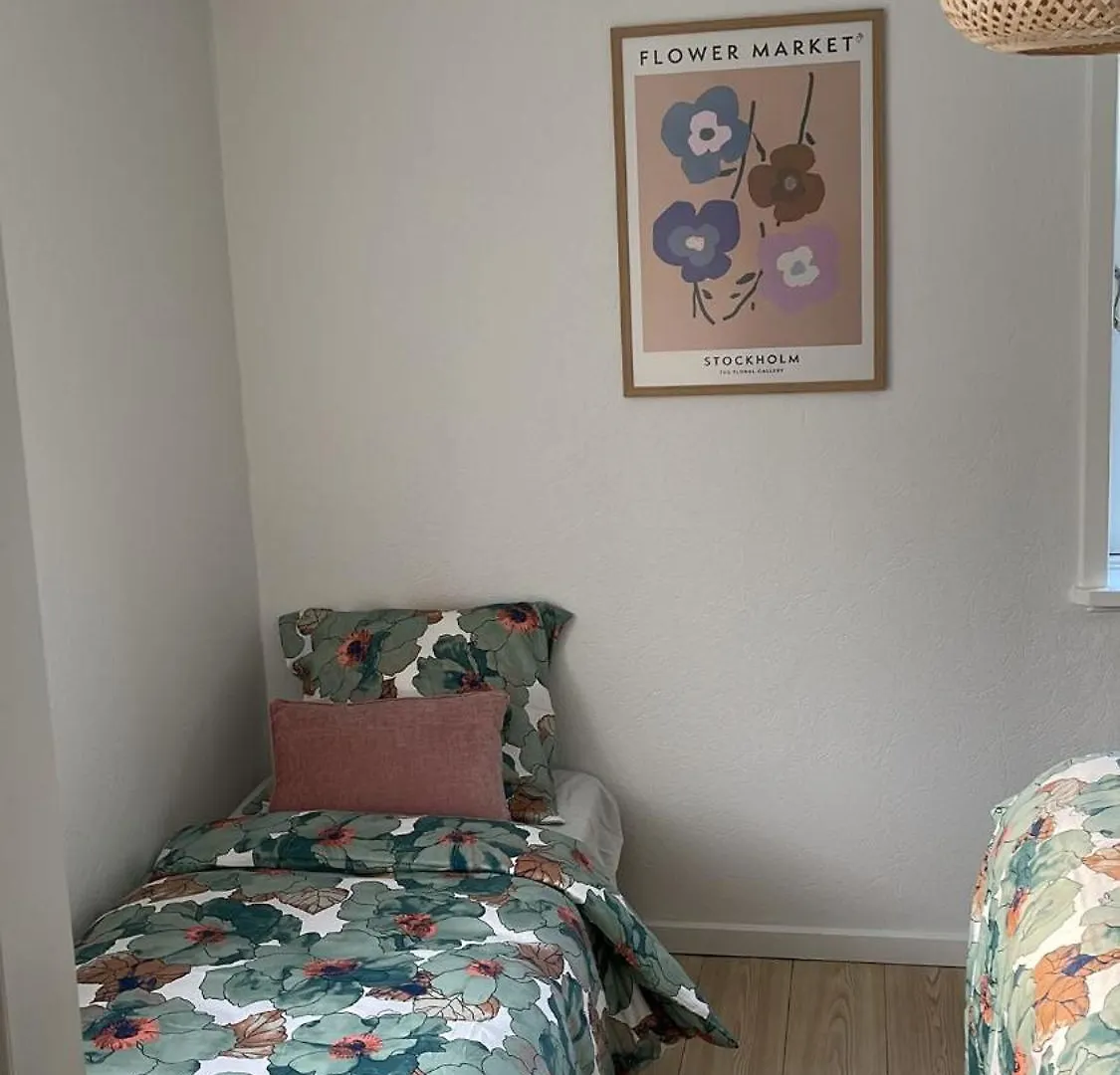 5 Minute Walk To Lego House - 50M2 Cozy Apartment- D Unit Billund 0*,  Denmark